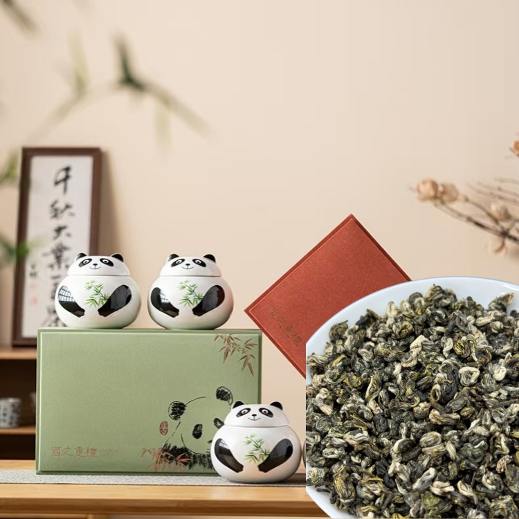 Chinese Organic Green Tea Snow Shell 300g Gift Box Pure Taste, Fragrant and Elegant Green Tea Panda Ceramic Gift Box Packaging