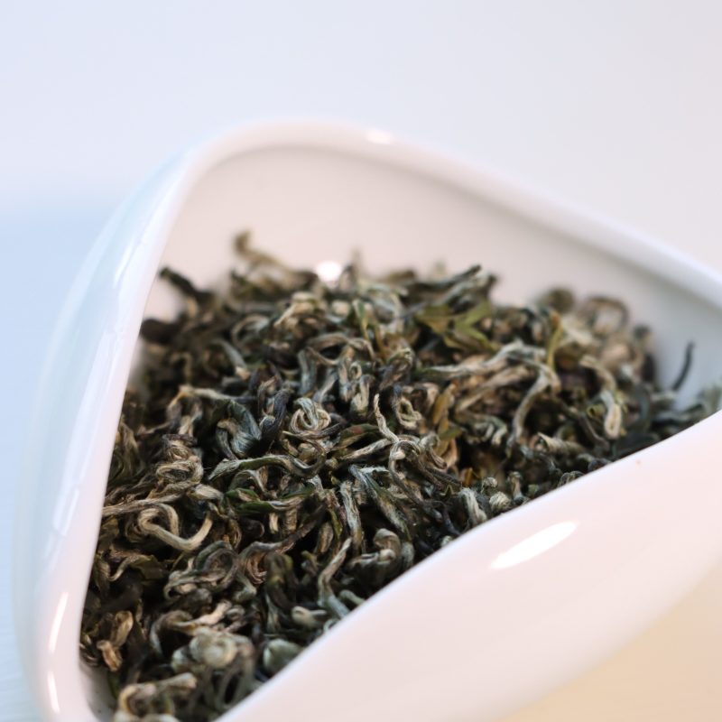 Chinese Organic Biluochun Green Tea 300g Premium Green Tea Gift Box Aroma with Lasting Aftertaste Green Tea - Image 2