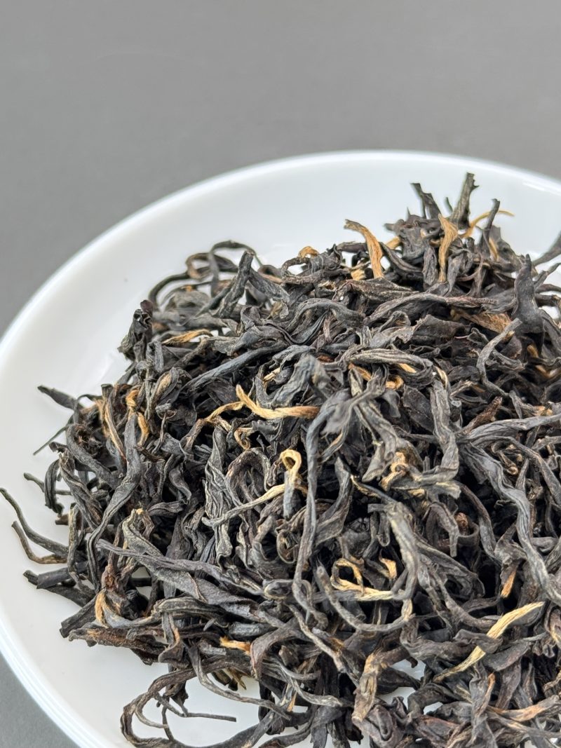 Organic Chinese Black Tea 300g Gift Box Jin Xuan Black Tea Soup Is Bright Red In Color And Has A Refined Aroma. - Image 2
